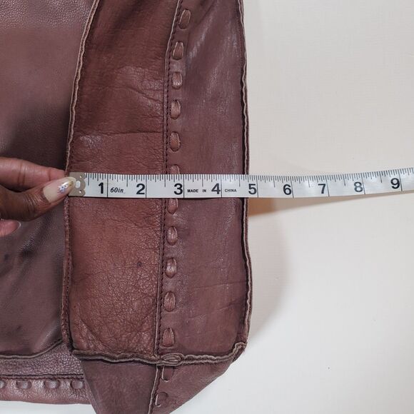 Free People Women’s Large Brown Leather Tote Bag Boho Distressed Weekender - Picture 13 of 15